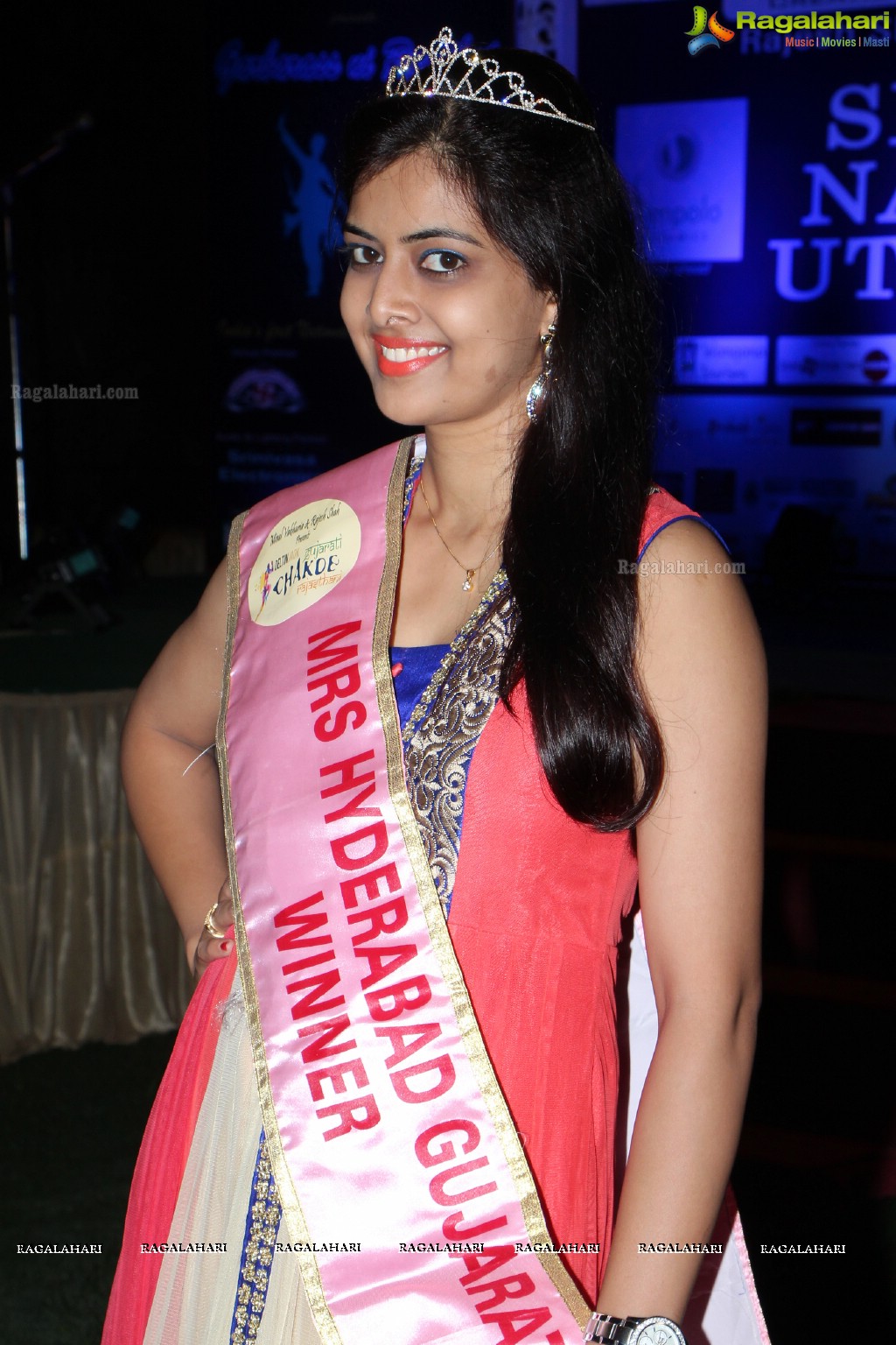 Curtain Raiser of Simpolo Navaratri Utsav 2015 and Unveiling of Miss and Mrs. India Gujarati