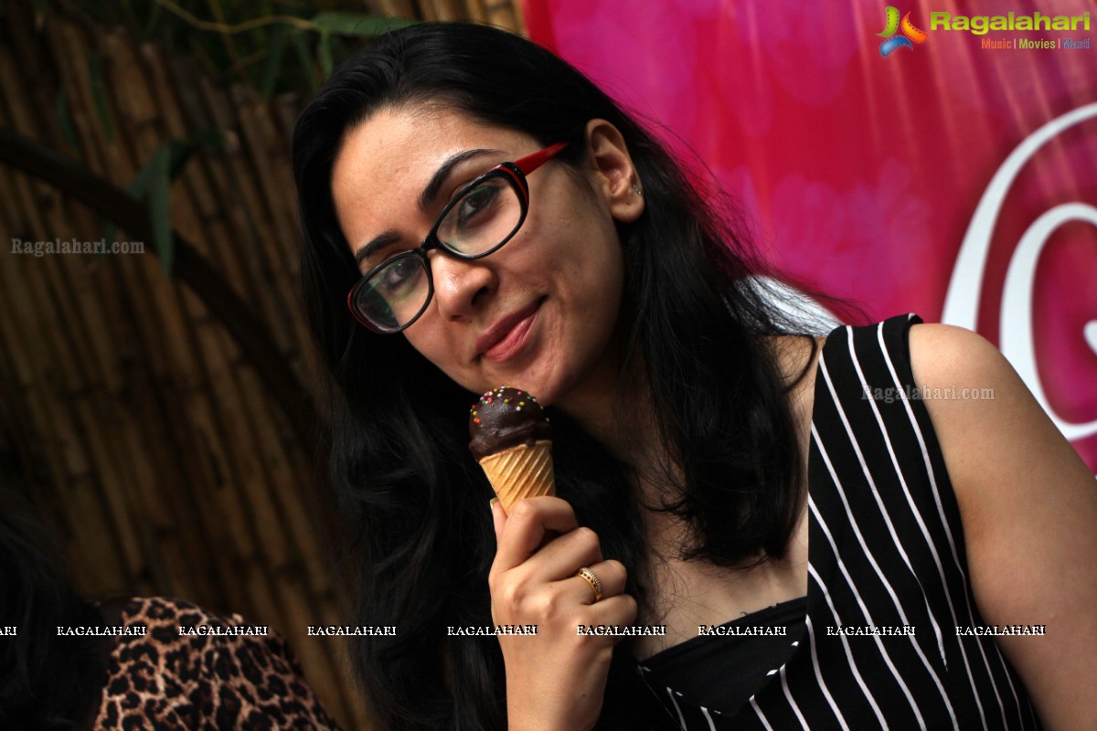 The Dessert Flea by Neelam Jain at Cafe4Resta, Hyderabad