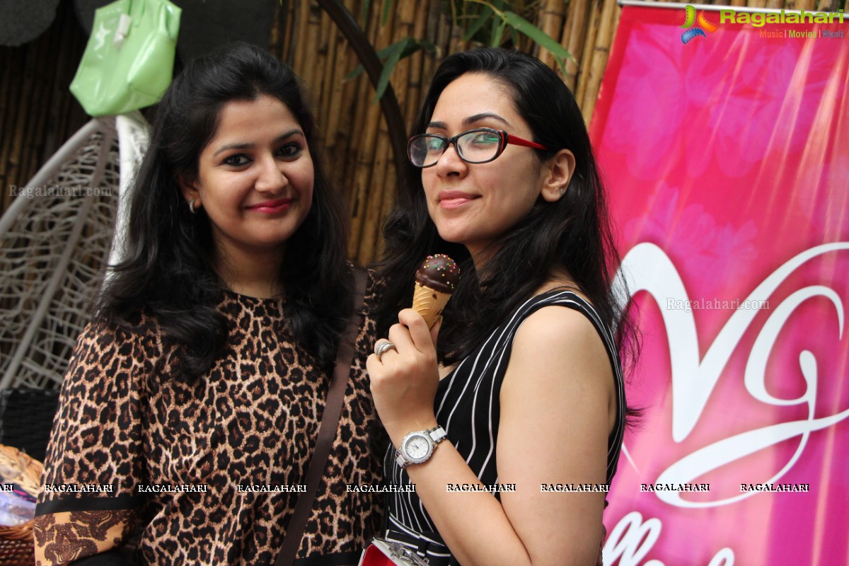 The Dessert Flea by Neelam Jain at Cafe4Resta, Hyderabad