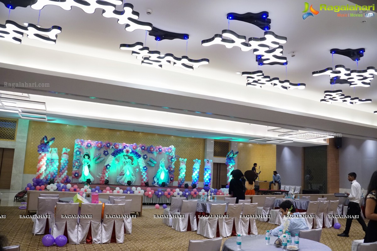 5th Birthday Party of Twins Sniddha-Srishti at Hotel Daspalla, Hyderabad