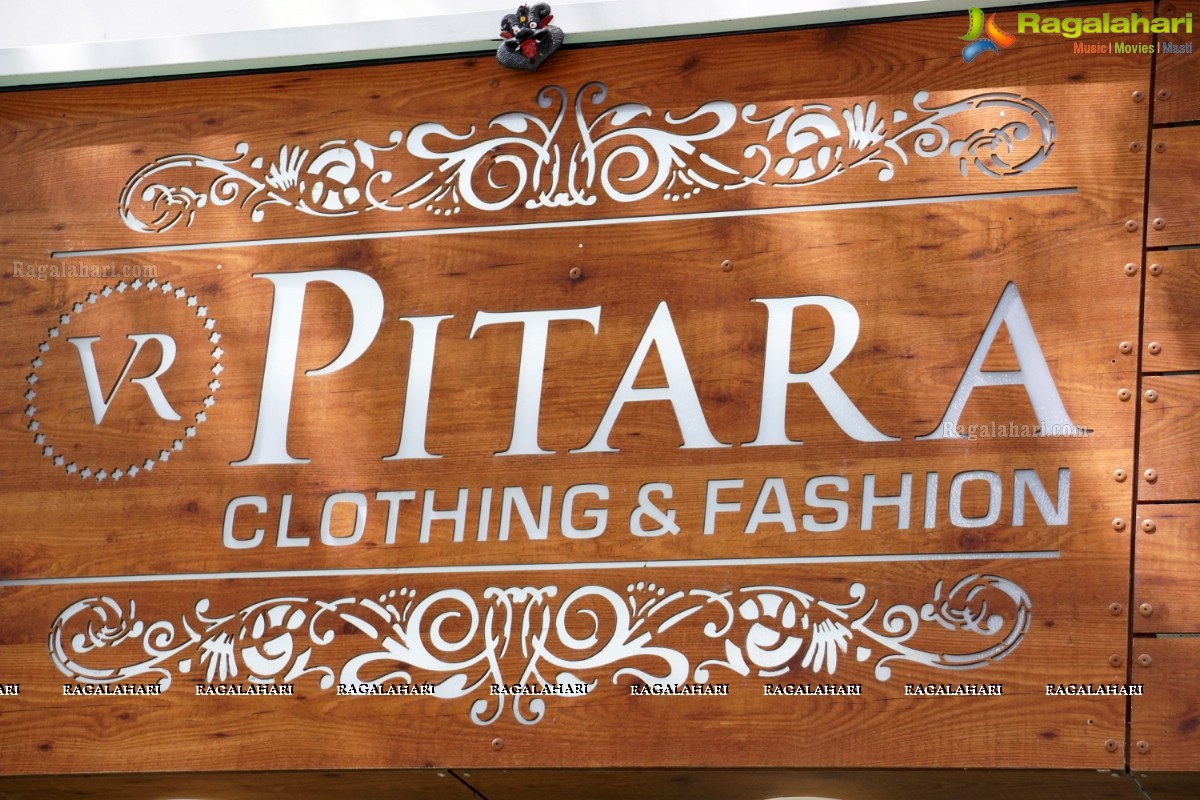 VR Pitara's New Design Collection inaugurated by Sashi Nahata, Hyderabad