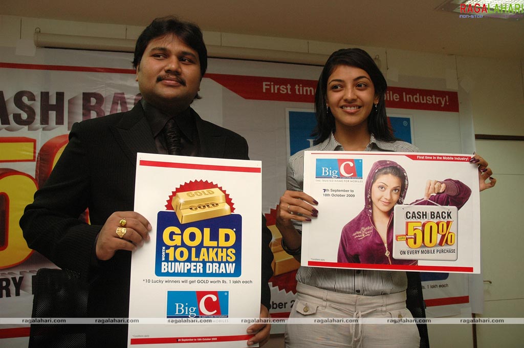 Kajal launches Big C 50% Cash Back Offer