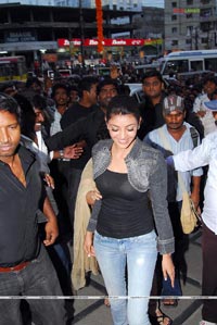 Kajal at RS Brothers