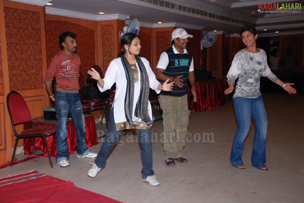 Rehearsals for Nachore Nachore with Rambha, Entertainment Program in Vizag