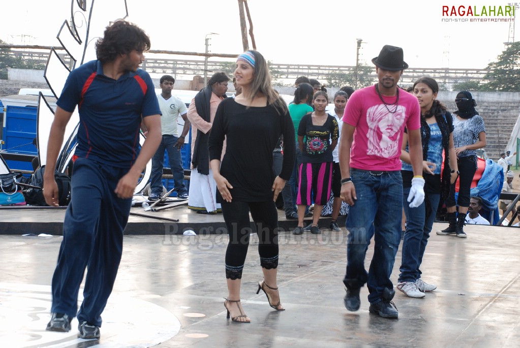 Rehearsals for Nachore Nachore with Rambha, Entertainment Program in Vizag