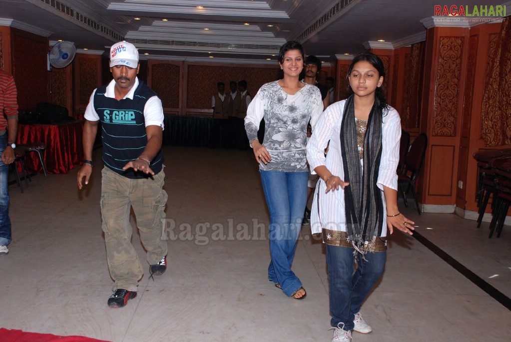 Rehearsals for Nachore Nachore with Rambha, Entertainment Program in Vizag