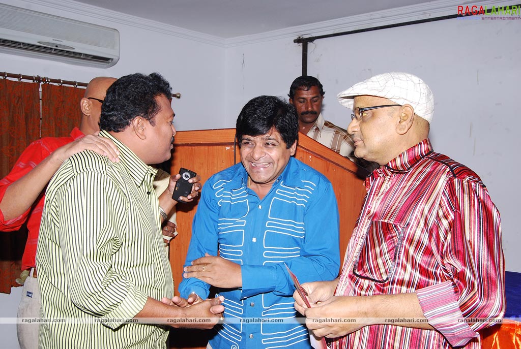 Padmanabham Felicitated by Telugu Film Comedians