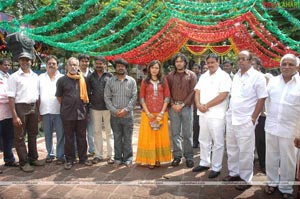 Viswas-Harsha-Sonu Chandrapaul Film Muhurat