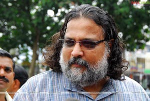 Tushar Gandhi with Mahatma Unit at Bapu Ghat