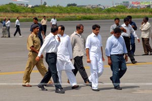 Andhra Pradesh Pays Homage to YS Raja Sekhara Reddy