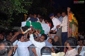 Andhra Pradesh Pays Homage to YS Raja Sekhara Reddy