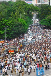 Andhra Pradesh Pays Homage to YS Raja Sekhara Reddy