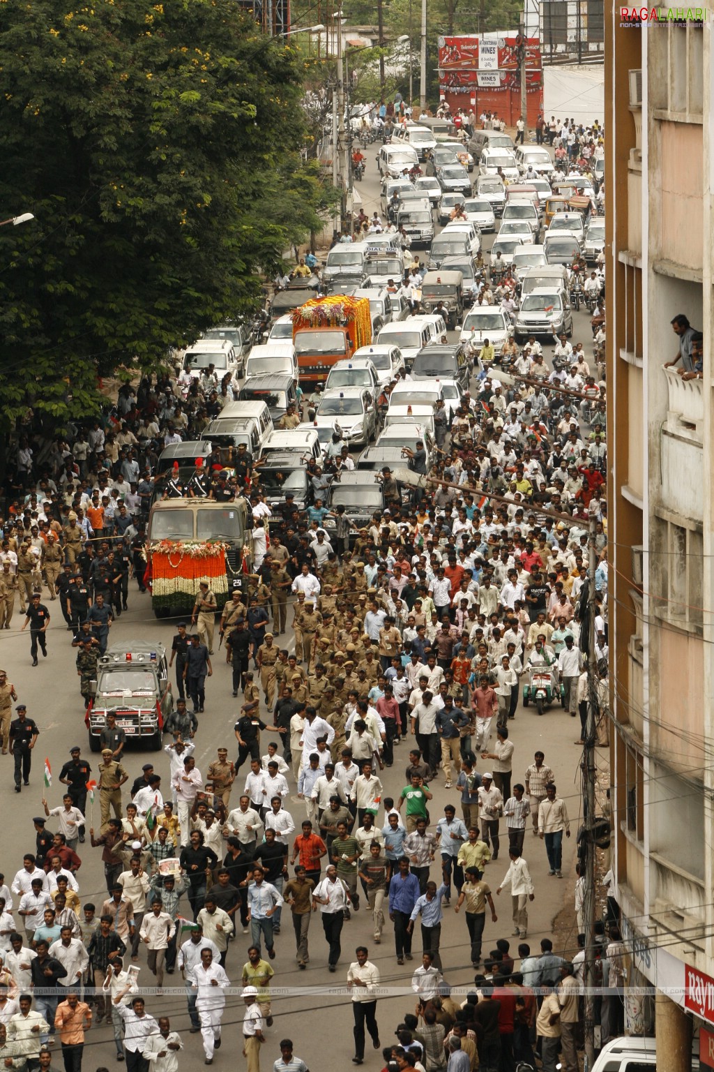 Andhra Pradesh pays Homage to YS Raja Sekhara Reddy