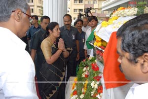 Andhra Pradesh Pays Homage to YS Raja Sekhara Reddy