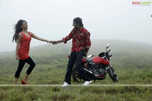 Varun Sandesh, Neha Sharma