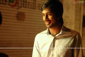 Varun Sandesh, Neha Sharma