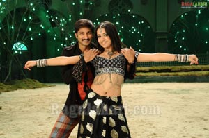 Gopichand, Trisha