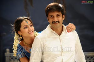 Gopichand, Trisha