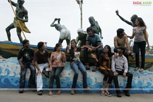 Abhishek, Srikar, Chandu, Siva, Sabrina, Sony Charishta